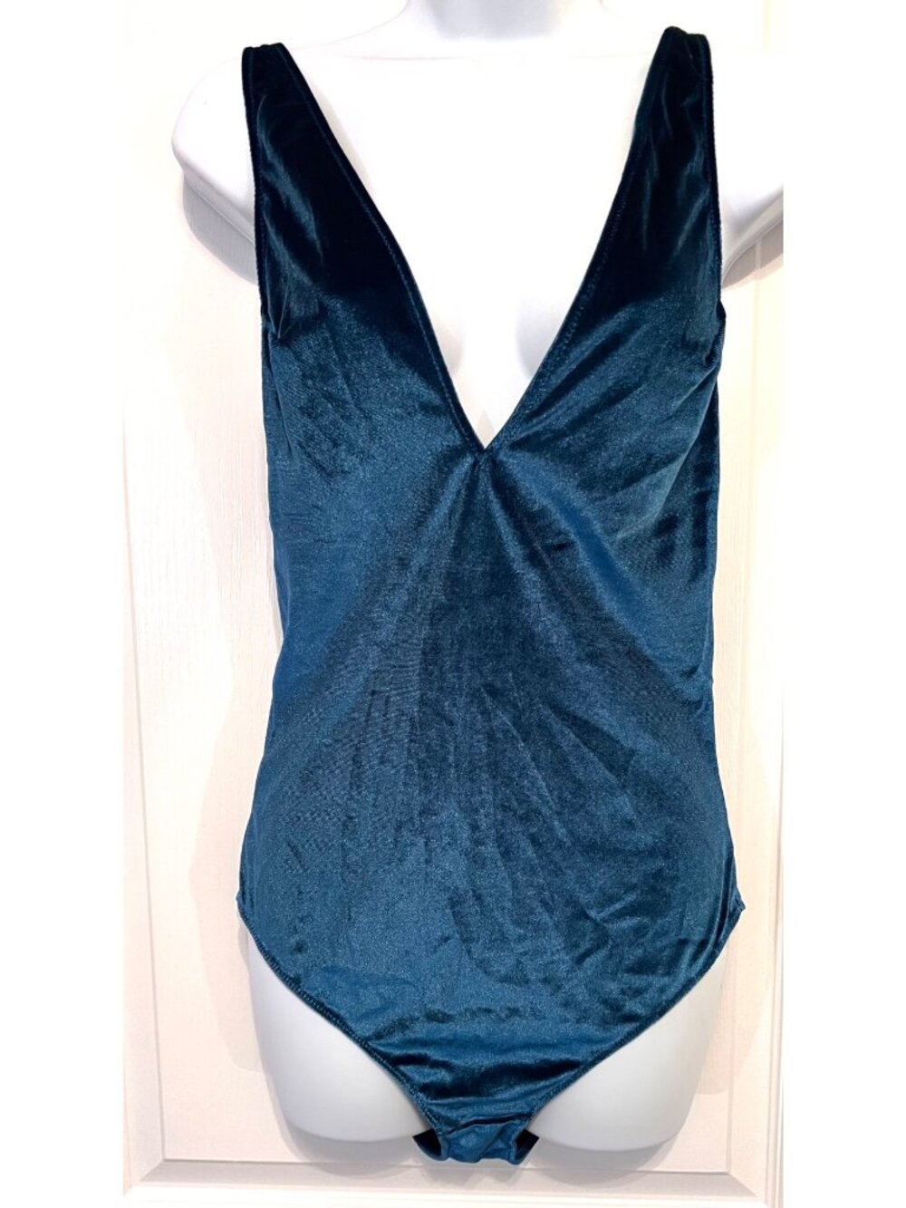 Gilligan & O'Malley Blue Velvet Strappy Deep-V‎ Bodysuit With Crisscross Back